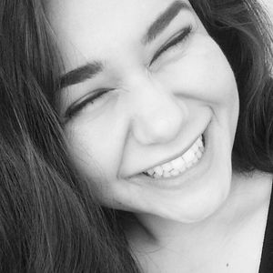 Meet your Posher, Itzel